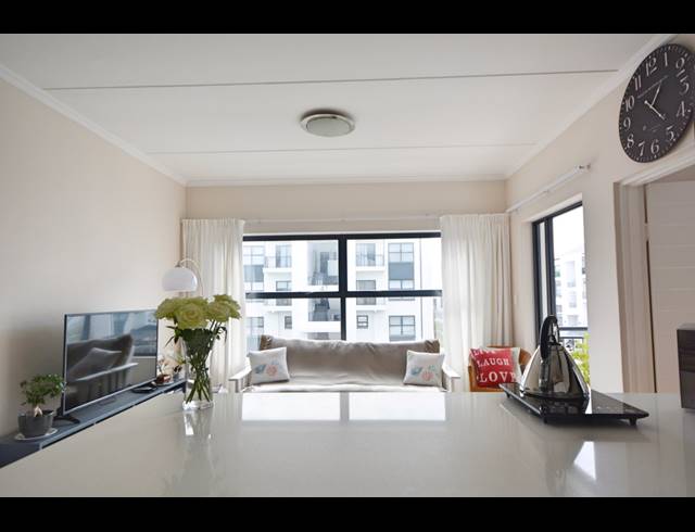 1 BEDROOM APARTMENT TO LET IN SANDOWN